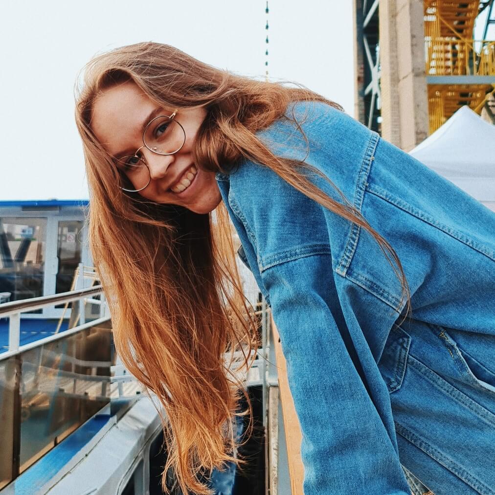 Алина Арбузова